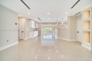 15730 SW 87th Ct, Palmetto Bay, FL 33157, - MLS#A12006353