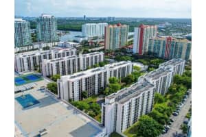 16909 N Bay Rd, Sunny Isles Beach, FL 33160, - MLS#A12006385