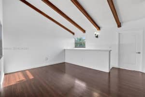 10302 NW 9th St Cir APT 204, Miami, FL 33172, - MLS#A12006412