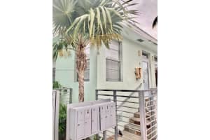 826 7th St APT 3, Miami Beach, FL 33139, - MLS#A12006446