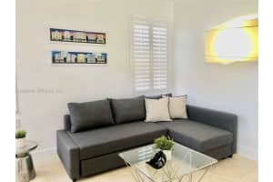 826 7th St APT 3, Miami Beach, FL 33139, - MLS#A12006446