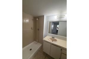 20825 NE 8th Ct Apt 103-19, Miami, FL 33179, - MLS#A12006454