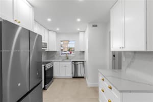 1400 NE 57th Ct APT 102, Fort Lauderdale, FL 33334, - MLS#A12006471
