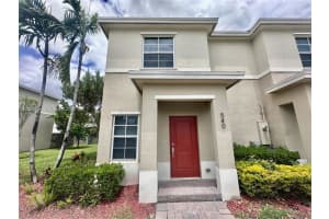 540 Ne 5th Ln, Florida City