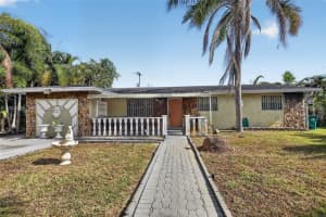 1325 Nw 118th St, Miami