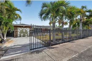 1325 NW 118th St, Miami, FL 33167, - MLS#A12006508