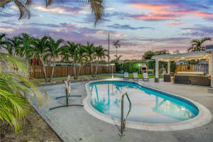 4212 Van Buren St #0, Hollywood, FL 33021, - MLS#A12006526