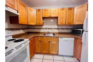 10878 Royal Palm Blvd 10878, Coral Springs