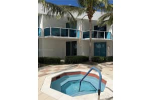 1945 Ocean Drive, Hallandale Beach, FL 33009 - MLS#A12006615