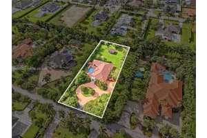 9898 NW 133rd St, Hialeah Gardens, FL 33018, - MLS#A12006627