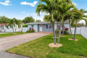 330 Sw 104th Ct, Sweetwater