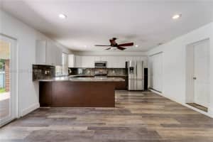 330 SW 104th Ct, Miami, FL 33174, - MLS#A12006648