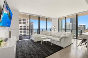 68 SE 6th St Apt 2701, Miami, FL 33131, - MLS#A12006705