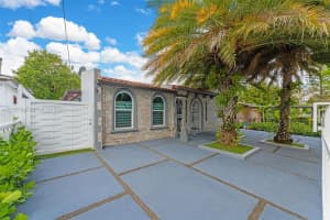 1870 NW 32nd Ave, Miami, FL 33125, - MLS#A12006708
