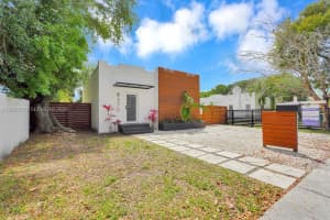 570 NW 48th St, Miami, FL 33127, - MLS#A12006709