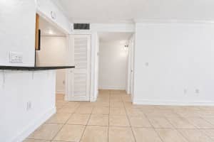 8615 SW 68th Ct APT 22, Miami, FL 33143, - MLS#A12006717