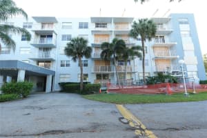 500 Executive Center Dr APT 1J, West Palm Beach, FL 33401, - MLS#A12006756