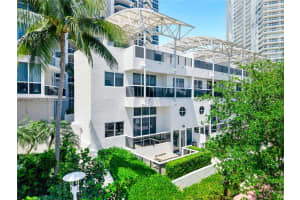 400 Alton Rd, Miami Beach, FL 33139, - MLS#A12006761