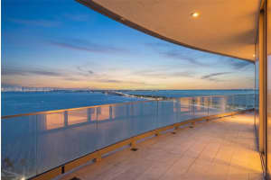 175 Se 25th Rd 604, Miami