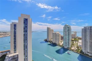 300 S Biscayne Blvd T-3216, Miami