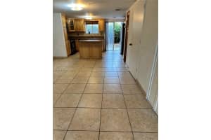 551 NW 82nd Ave apto 502, Miami, FL 33126, - MLS#A12006797