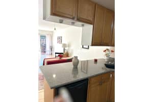 15385 S Dixie Hwy APT 22, Palmetto Bay, FL 33157, - MLS#A12006812
