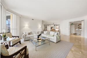 Lake Villa 1, 727 Crandon Blvd APT 502, Key Biscayne, FL 33149, - MLS#A12006826