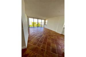 1470 Ne 123rd St A701, North Miami