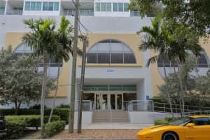 2200 Ne 4th Ave 706, Miami