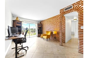 5020 NW 79th Ave APT 303, Doral, FL 33166, - MLS#A12006919