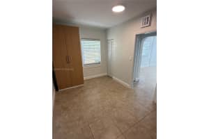 2816 Pine Tree Dr #2, Miami Beach, FL 33140, - MLS#A12006920