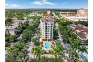 9021 Sw 94th St 509, Miami