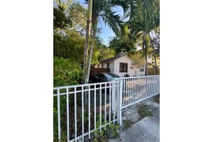 18 NW 57th St, Miami, FL 33127, - MLS#A12006934