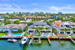 2739 NE 15th St, Fort Lauderdale, FL 33304, - MLS#A12006943