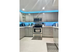 650 Tennis Club Dr 110, Fort Lauderdale
