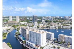 427 Golden Isles Dr APT 7J, Hallandale Beach, FL 33009, - MLS#A12006982