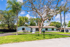 17737 Sw 86th Ave, Palmetto Bay