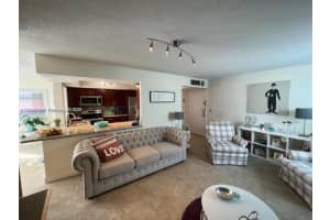 16570 Ne 26th Ave 4a, North Miami Beach