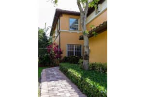 7901 NW 128th Ln # 11-A, Parkland, FL 33076, - MLS#A12006990