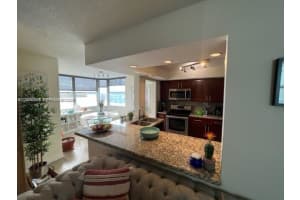16570 NE 26th Ave APT 4A, North Miami Beach, FL 33160, - MLS#A12006995