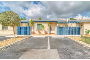 1720 Nw 92nd Ave, Pembroke Pines