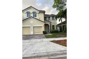 16475 Sw 84th Ln 1, Miami