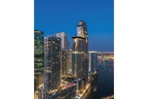 77 SE 5th St, Miami, FL 33131, - MLS#A12007080