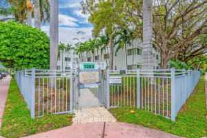1300 Pennsylvania Ave 209, Miami Beach