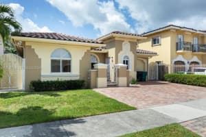 15566 SW 13th Terrace, Miami, FL 33194, - MLS#A12007114