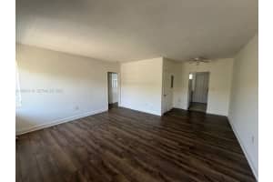 8321 Crespi Blvd #6, Miami, FL 33141, - MLS#A12007116