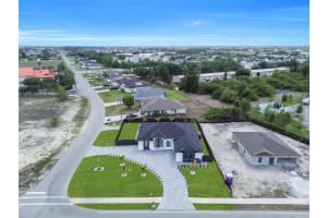 105 Nelson Rd S, Cape Coral, FL 33991, - MLS#A12007129