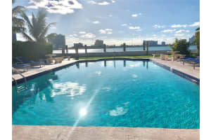 2250 Bay Dr APT 8, Miami Beach, FL 33141, - MLS#A12007136