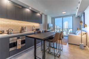 227 NE 2nd St #2004, Miami, FL 33132, - MLS#A12007141