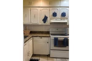 Building 3, 3000 Sunrise Lakes Dr E APT 202, Sunrise, FL 33322, - MLS#A12007189